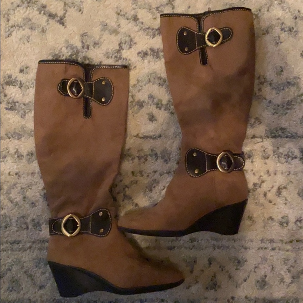 Aerosoles wedge boots
